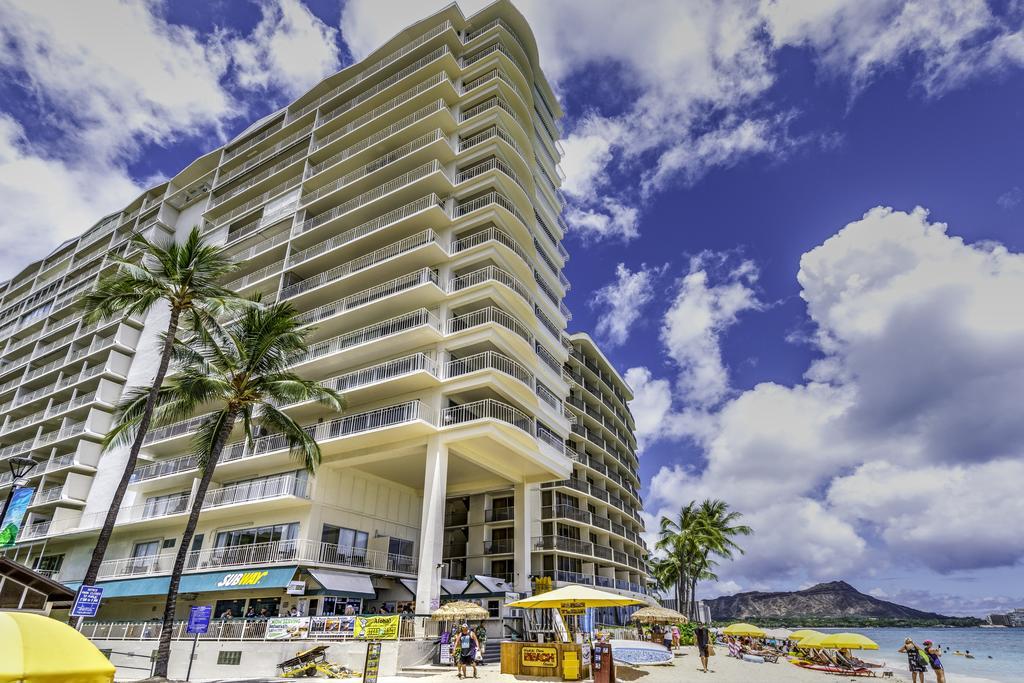 Waikiki Shore 515 Beachfront & Upgrade Apartment Honolulu Exterior photo